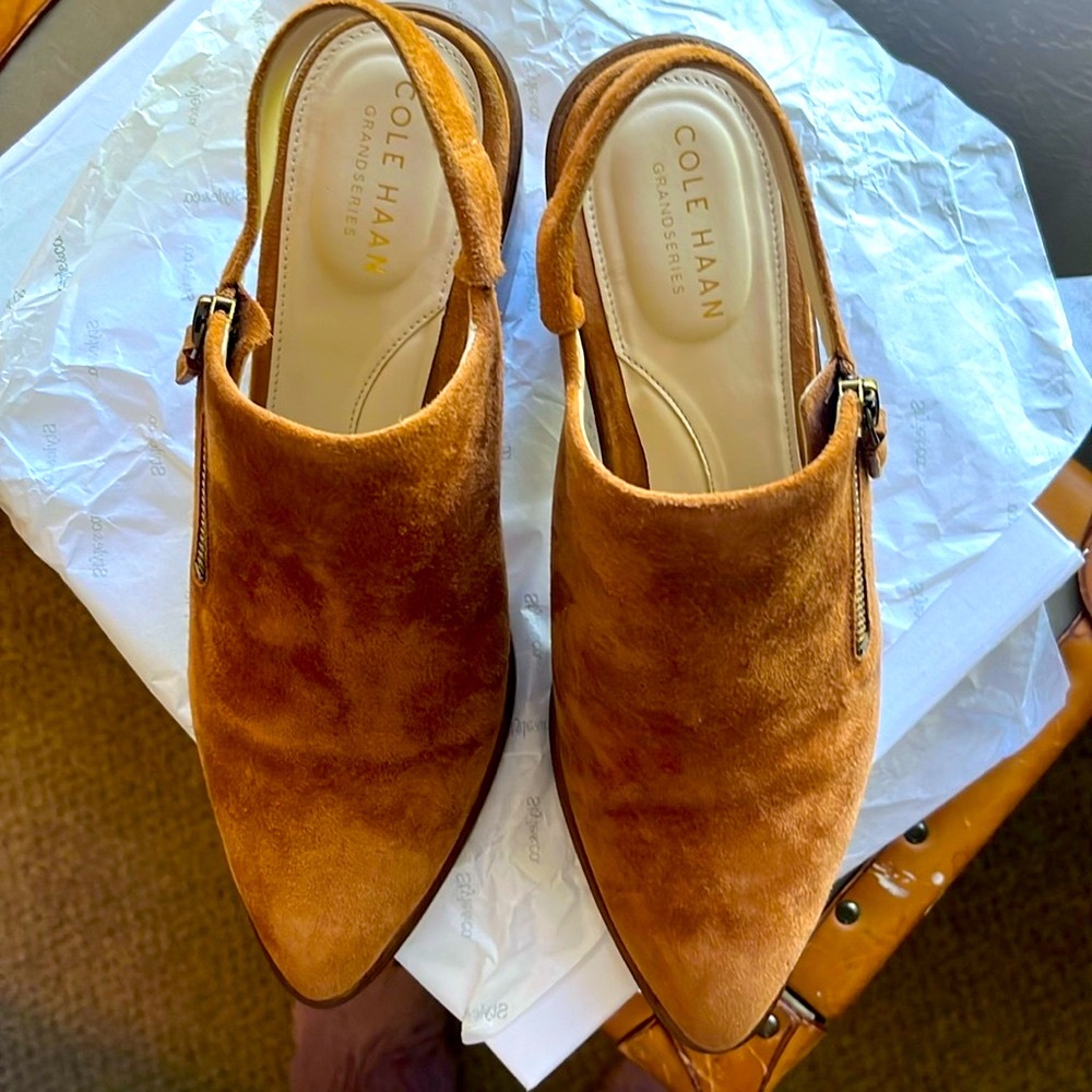 NWOTs Cole Haan Grandseries  Golden Brown Suede Mules Size 7&1/2  Block Heals